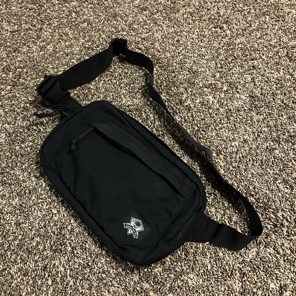 Grey Ghost Gear Crossbody CCW Sling Bag